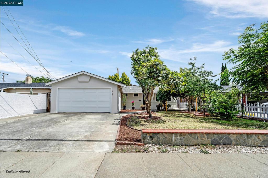 1446 Sunshine Dr. Property Photo 1