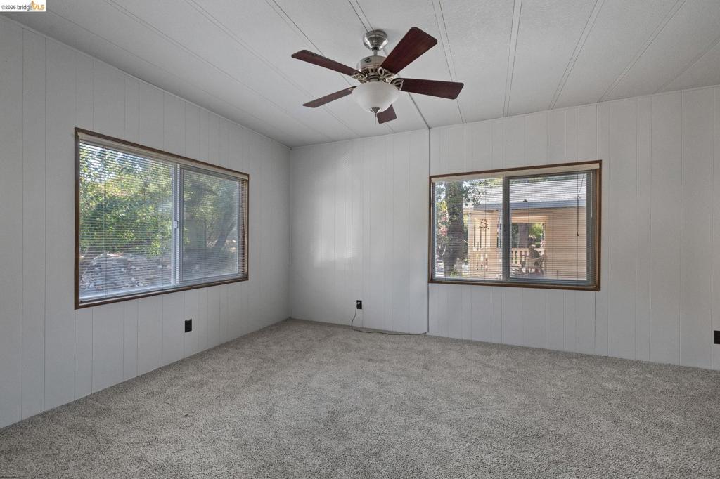 10956 Green St Property Photo 10