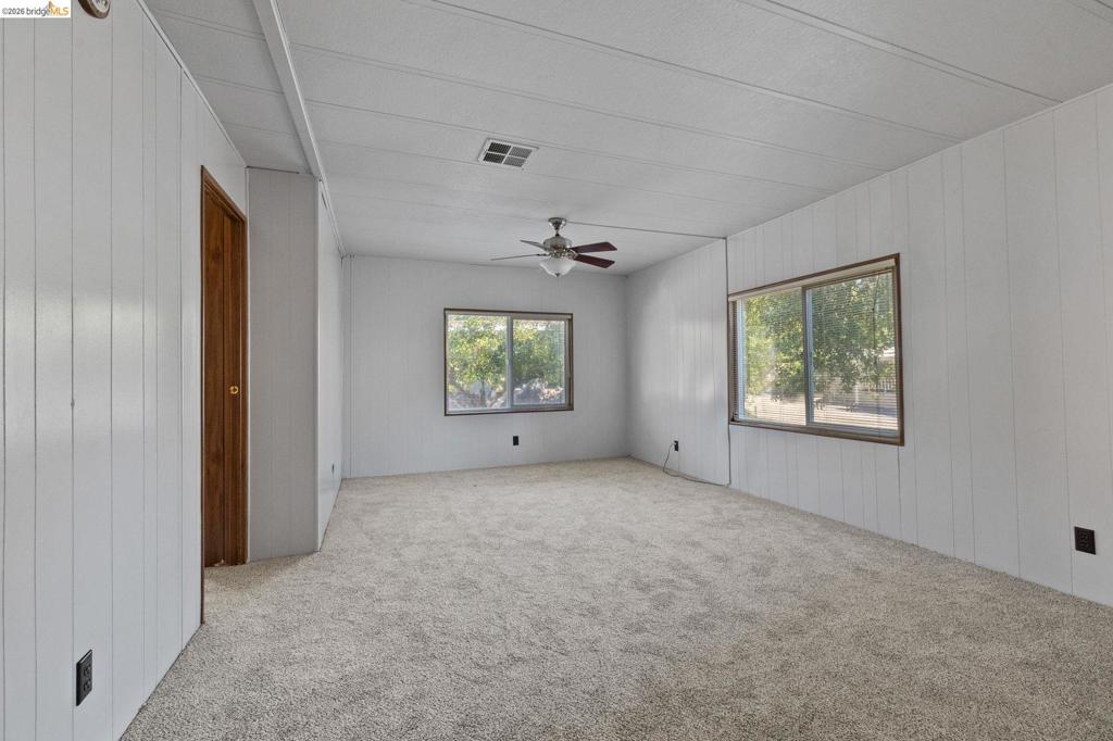 10956 Green St Property Photo 11