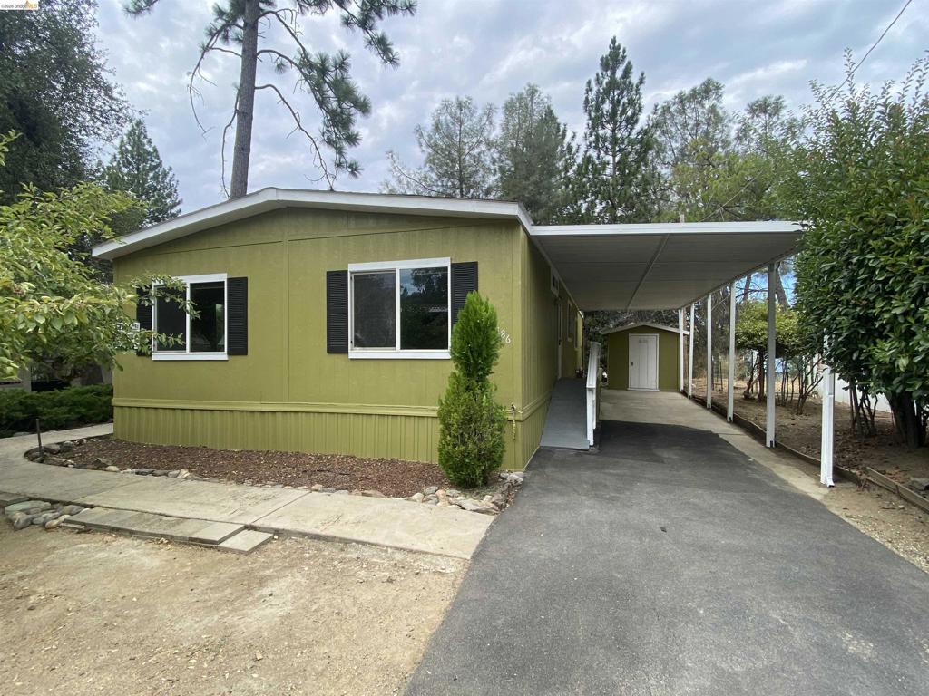 10956 Green St Property Photo 17