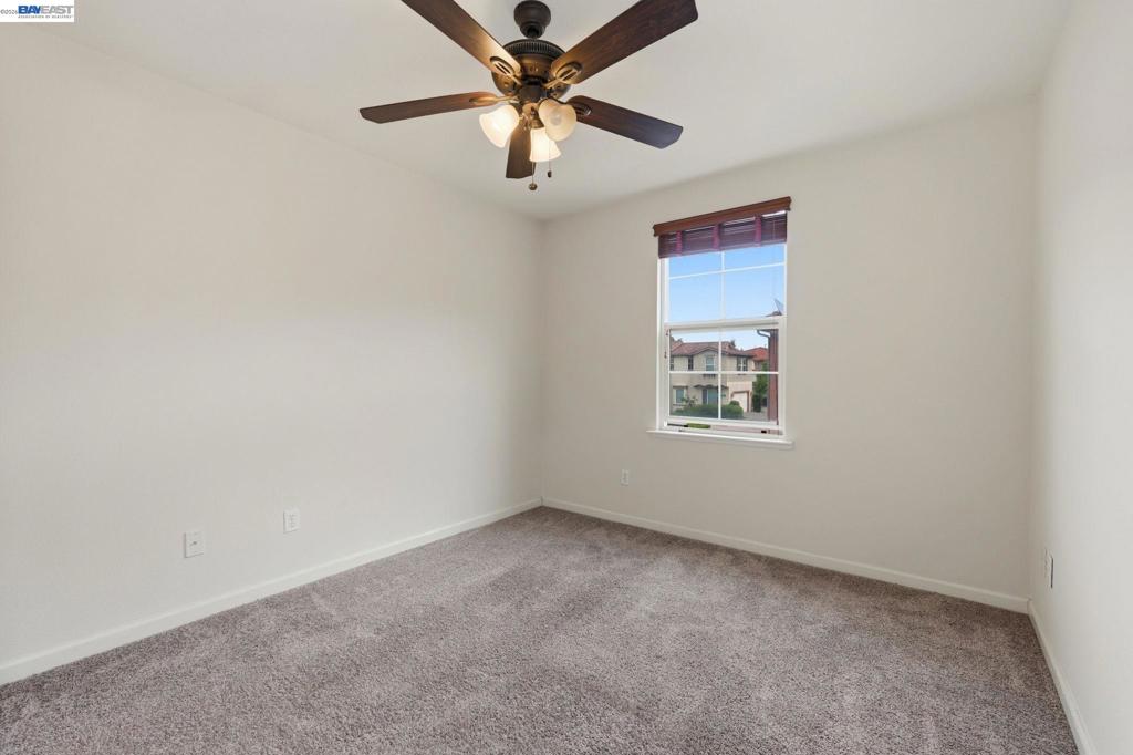 4006 Di Vinci Ct Property Photo 27