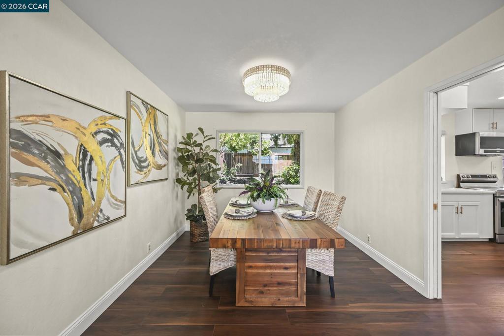 508 Amherst Ct. Property Photo 3