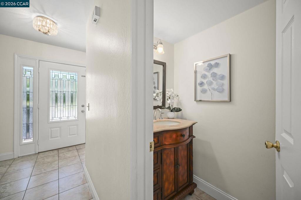 508 Amherst Ct. Property Photo 11