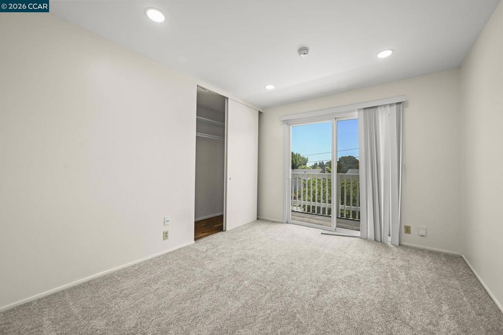 508 Amherst Ct. Property Photo 15