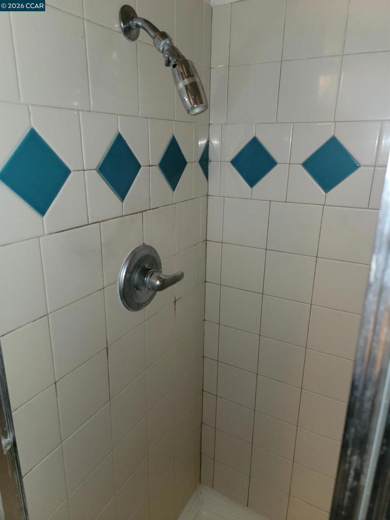 2 Tarn Ct Property Photo 9