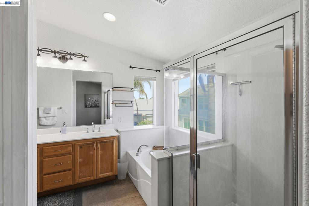 1205 Nellis Ct Property Photo 32