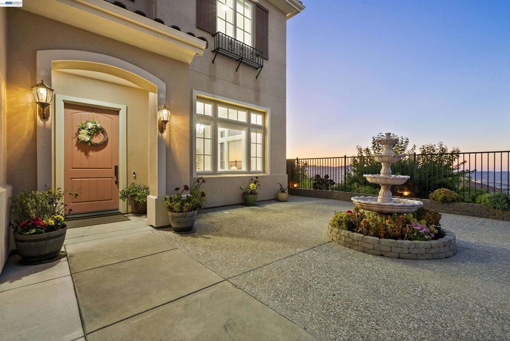 200 Cliffecastle Property Photo 59