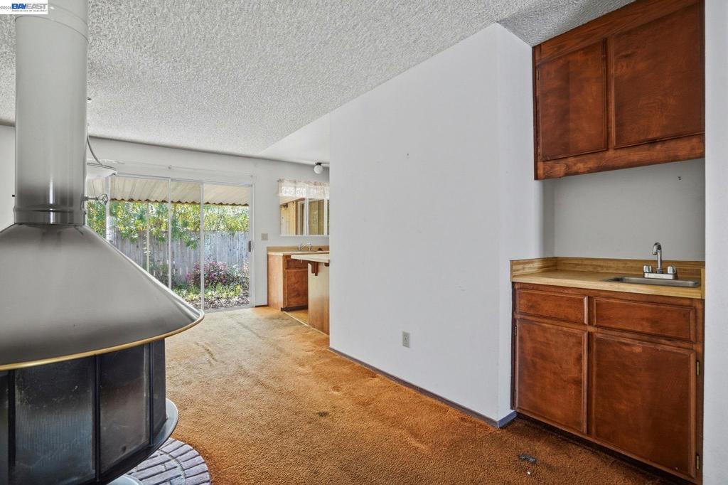 425 Coffield Ave Property Photo 10