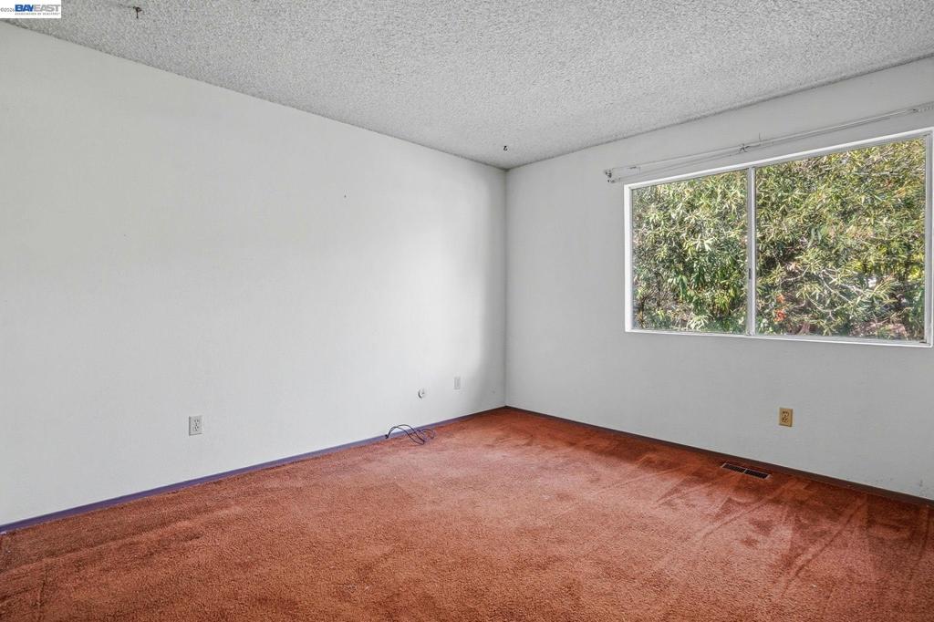 425 Coffield Ave Property Photo 14