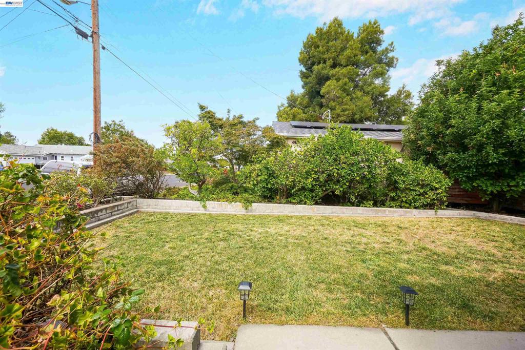 2744 Kennedy St Property Photo 79
