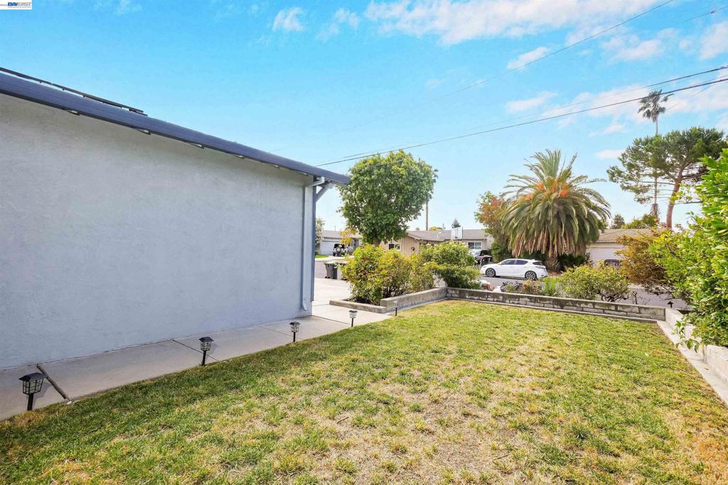 2744 Kennedy St Property Photo 80