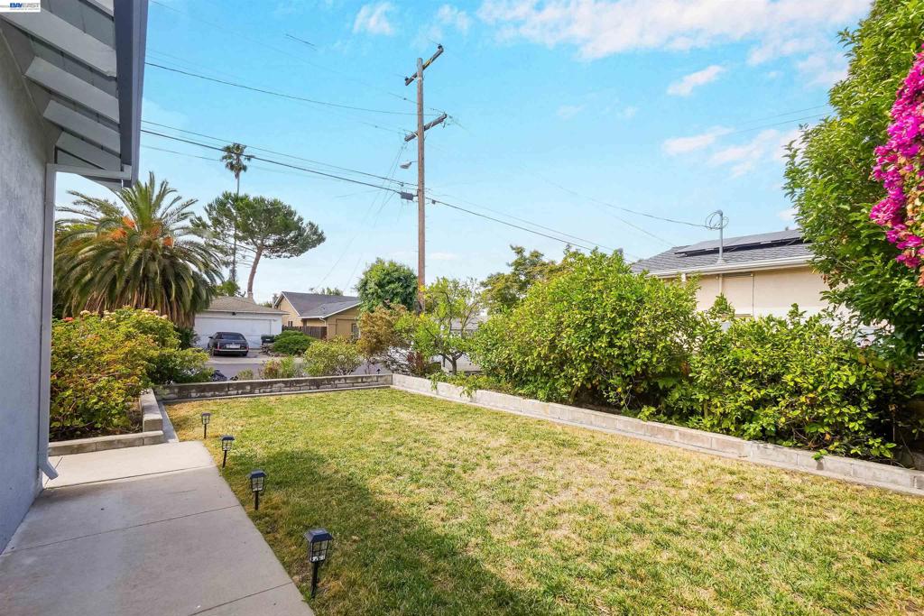 2744 Kennedy St Property Photo 81