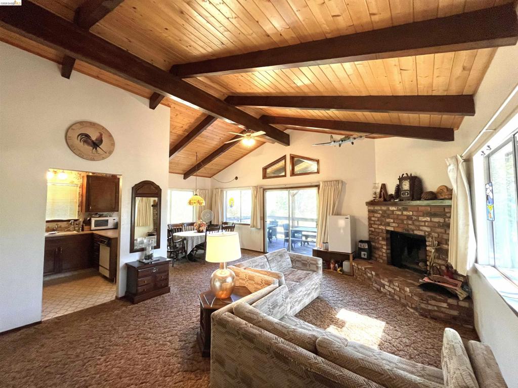 20872 Mckinley Way Property Photo 6