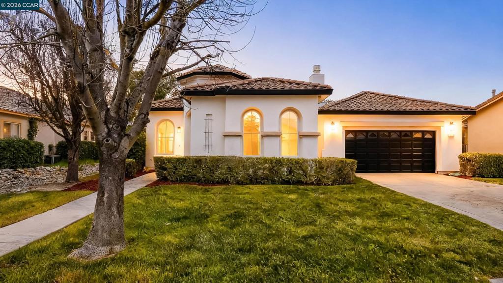 175 Oakridge Way Property Photo 1