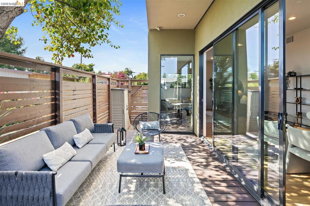 1406 San Pablo Ave A Property Photo 11