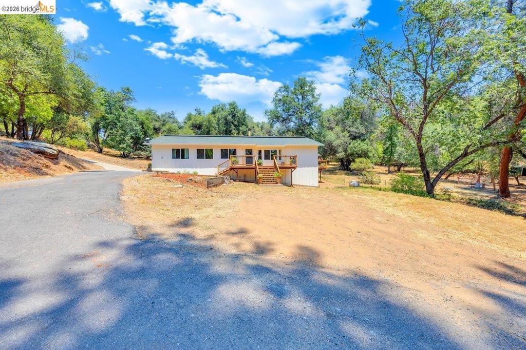 15311 Curtis Cir Property Photo 2