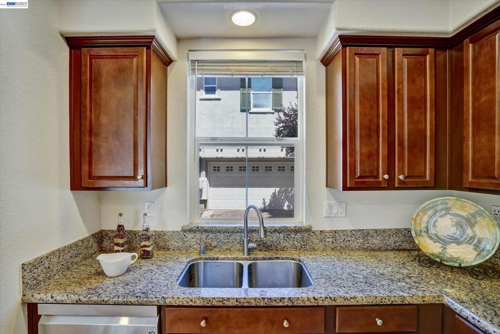 321 Cortona Way Property Photo 13
