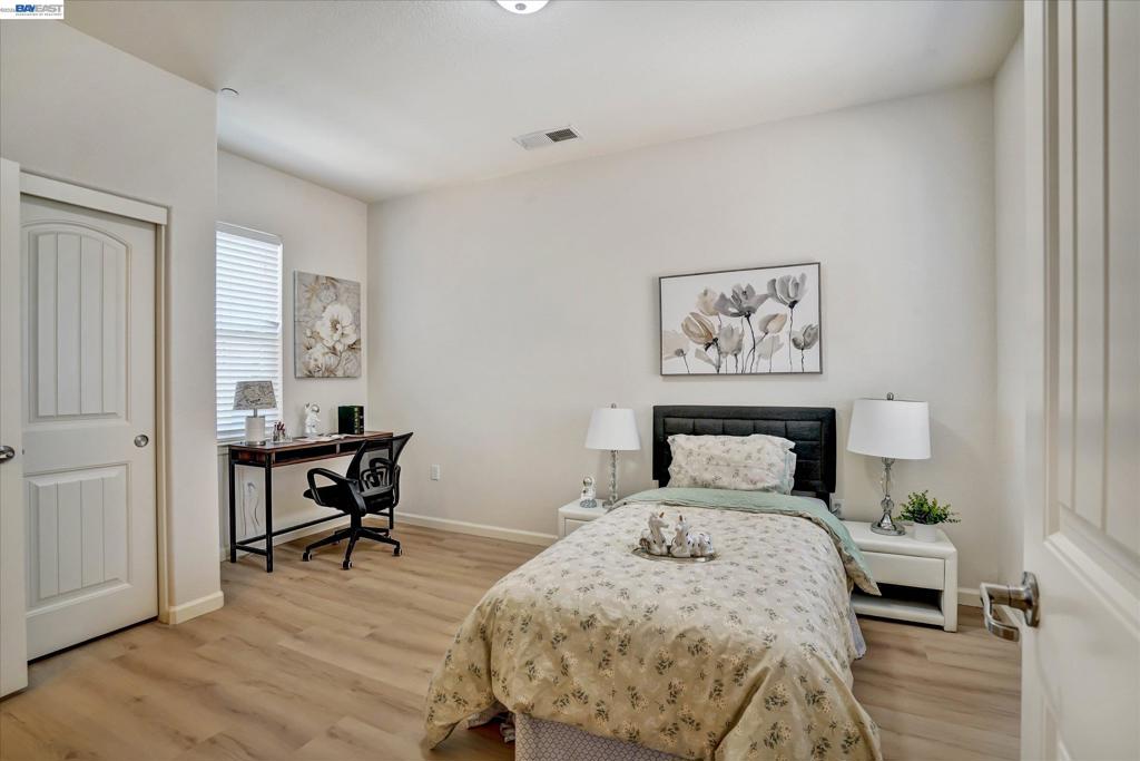 321 Cortona Way Property Photo 33