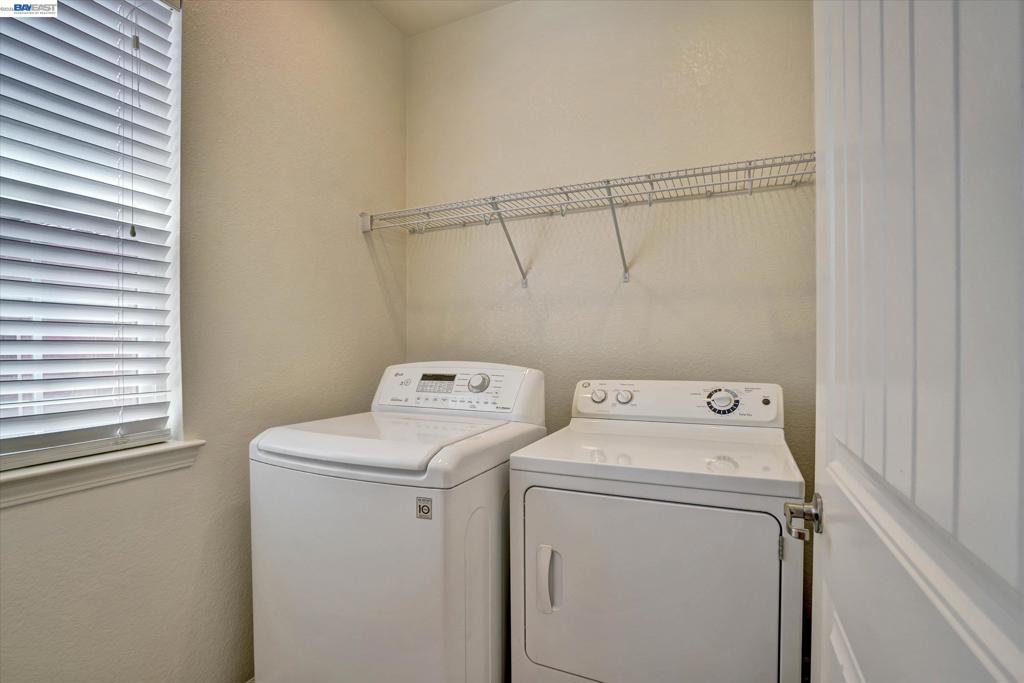 321 Cortona Way Property Photo 39