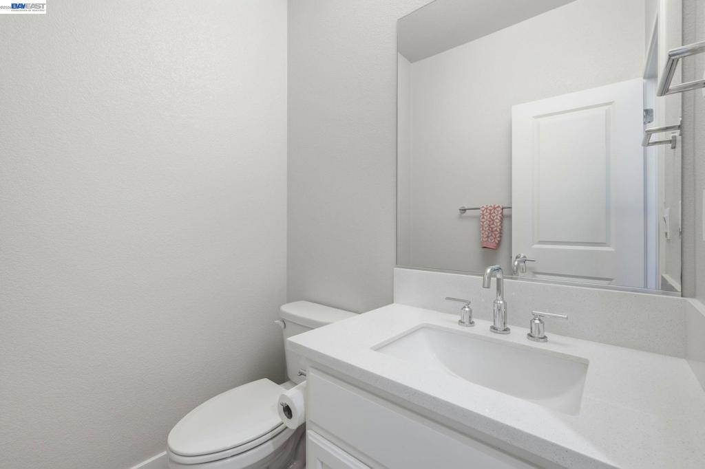 5444 Gray Pine Way Property Photo 22