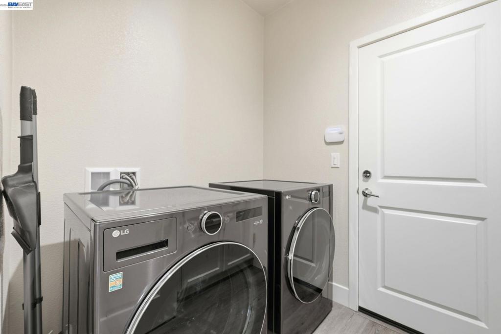 5444 Gray Pine Way Property Photo 23