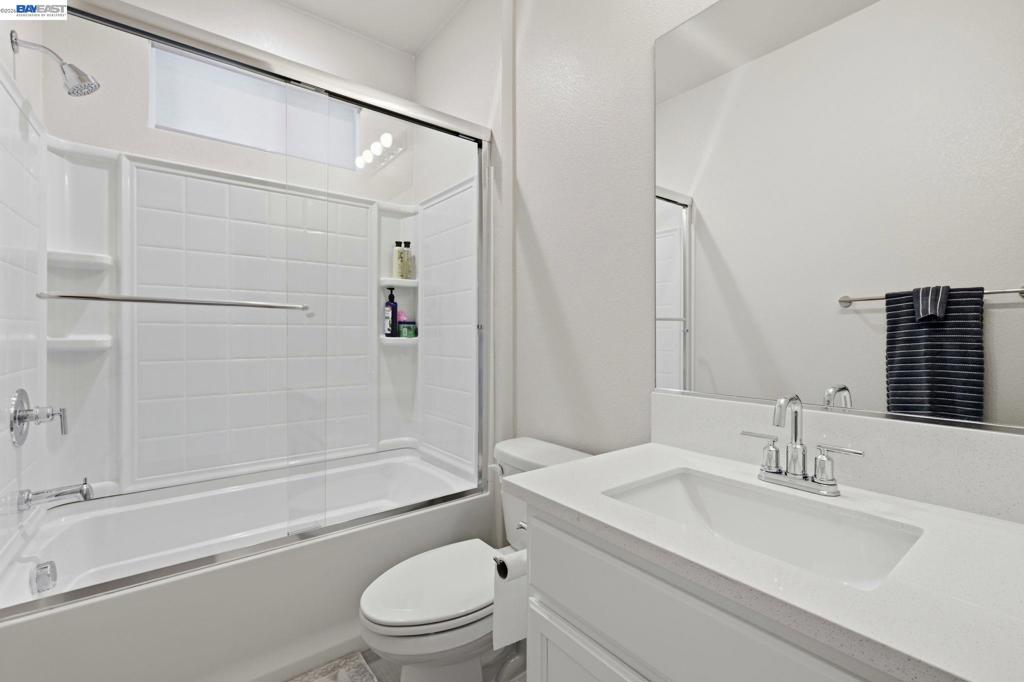 5444 Gray Pine Way Property Photo 27