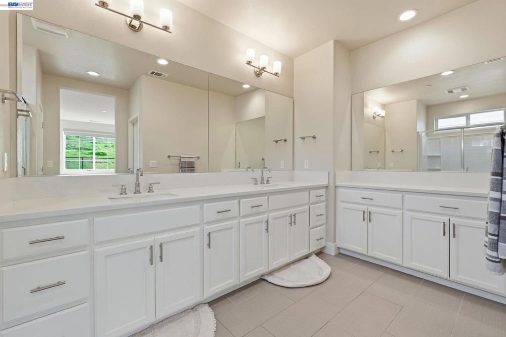 5444 Gray Pine Way Property Photo 31