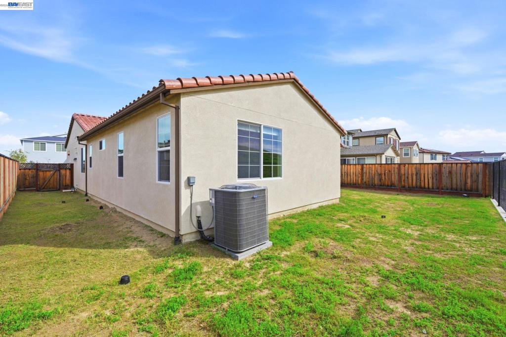 5444 Gray Pine Way Property Photo 34