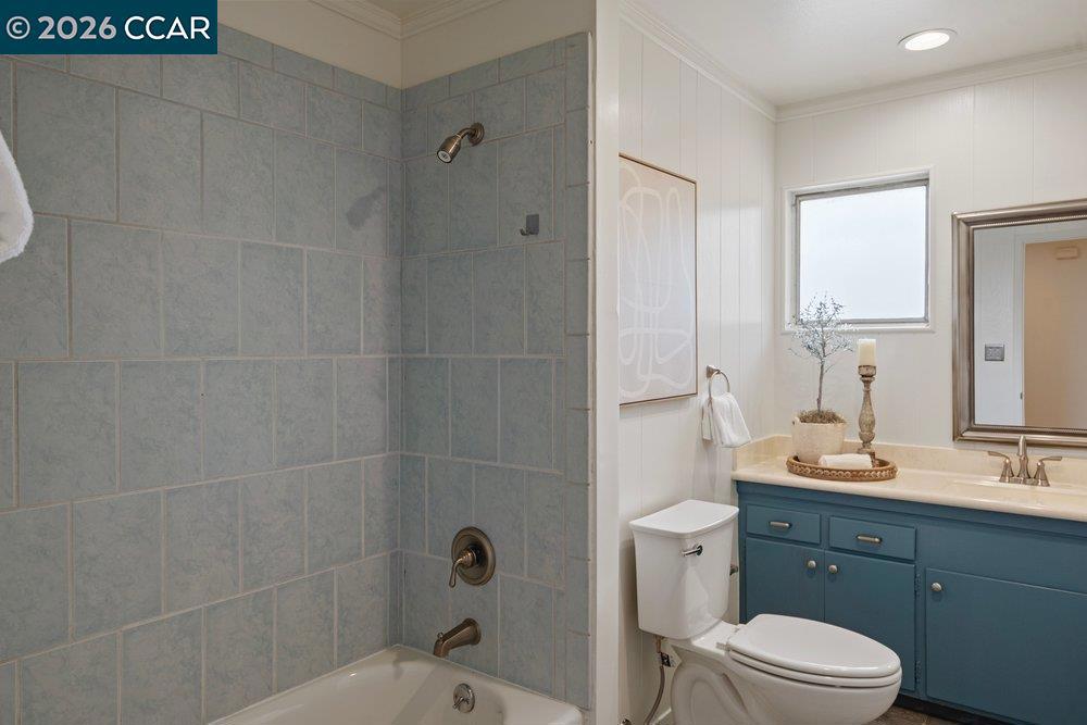 1 Kayser Ct Property Photo 14