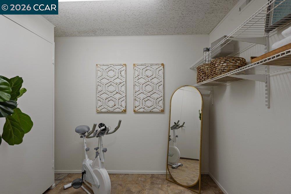 1 Kayser Ct Property Photo 26