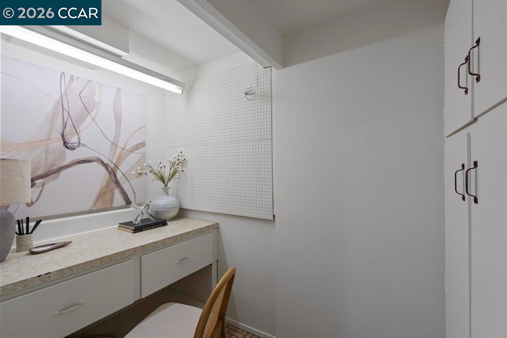 1 Kayser Ct Property Photo 27