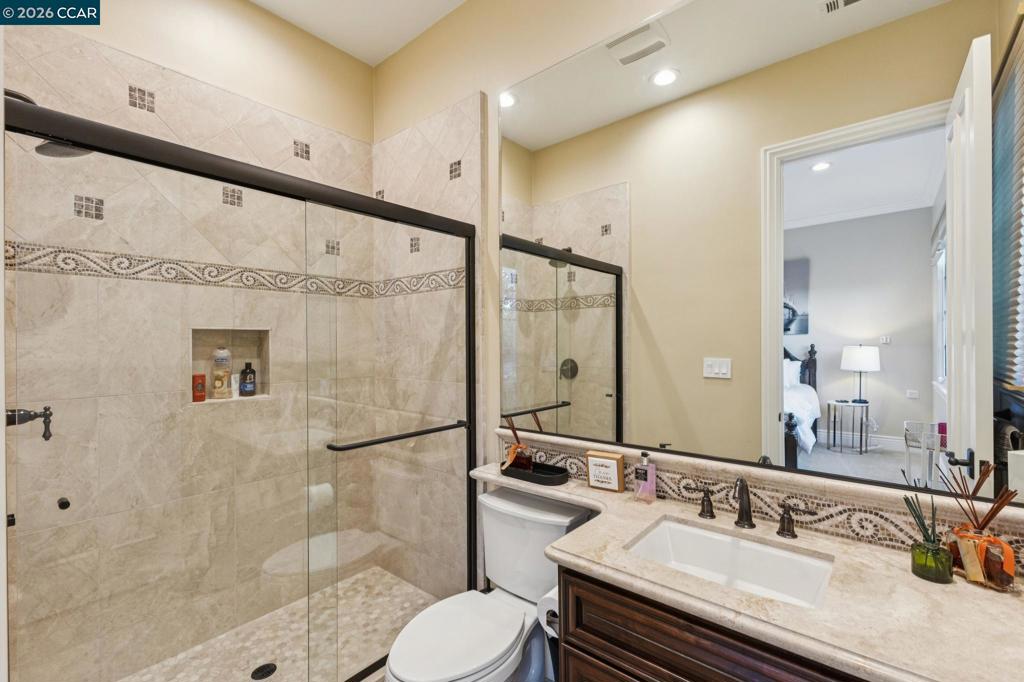 331 Corrie Place Property Photo 32
