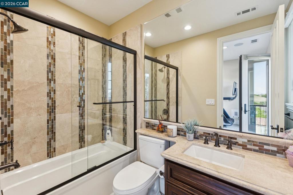331 Corrie Place Property Photo 41