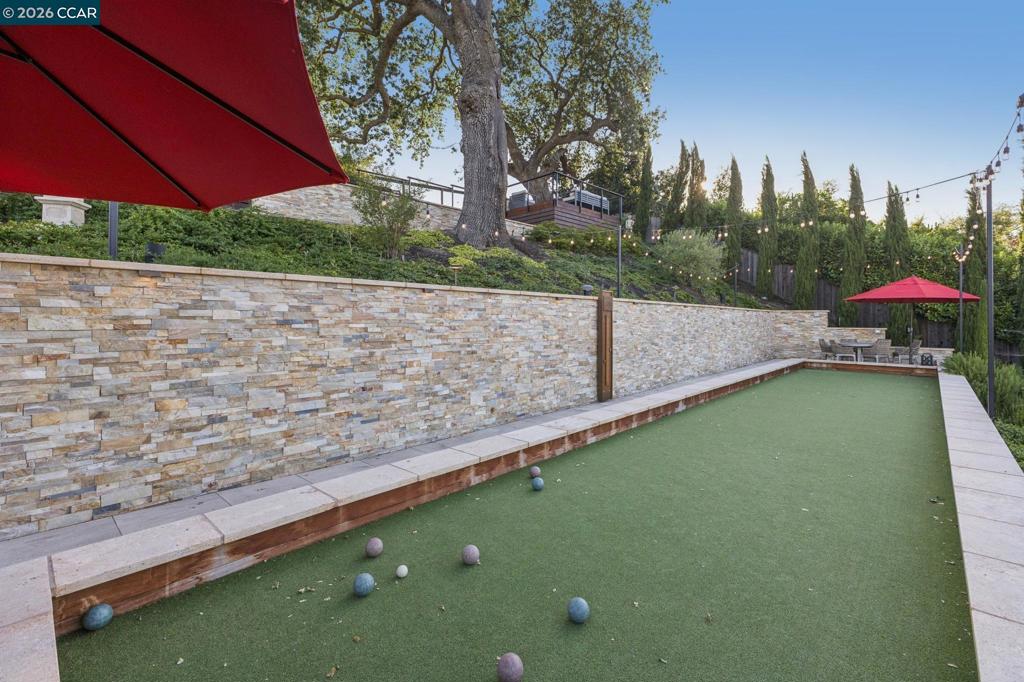 331 Corrie Place Property Photo 73
