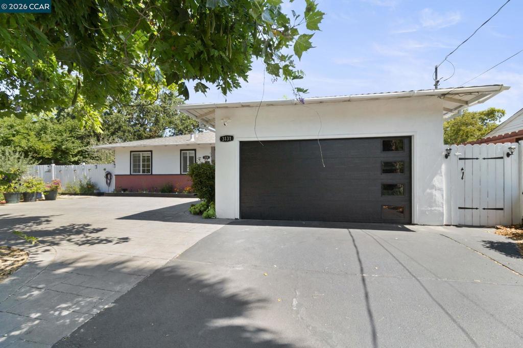 3131 Cowell Rd Property Photo 1