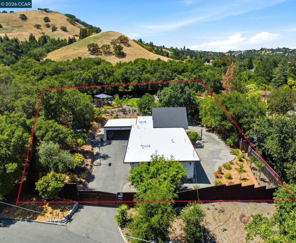 3196 Diablo View Rd Property Photo 10