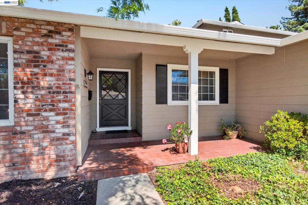 1841 Paseo Del Cajon Property Photo 2