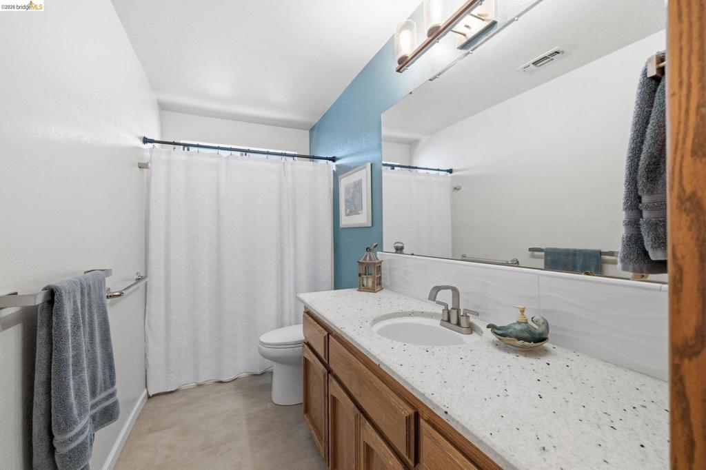 20812 Point View Dr. Property Photo 22