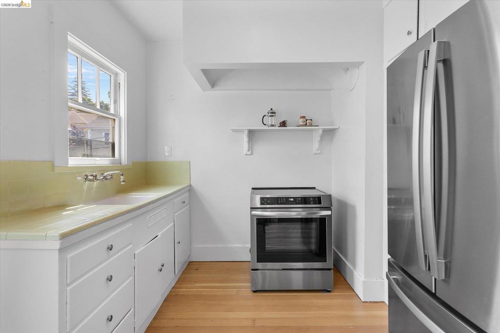 647 Beacon St Property Photo 9