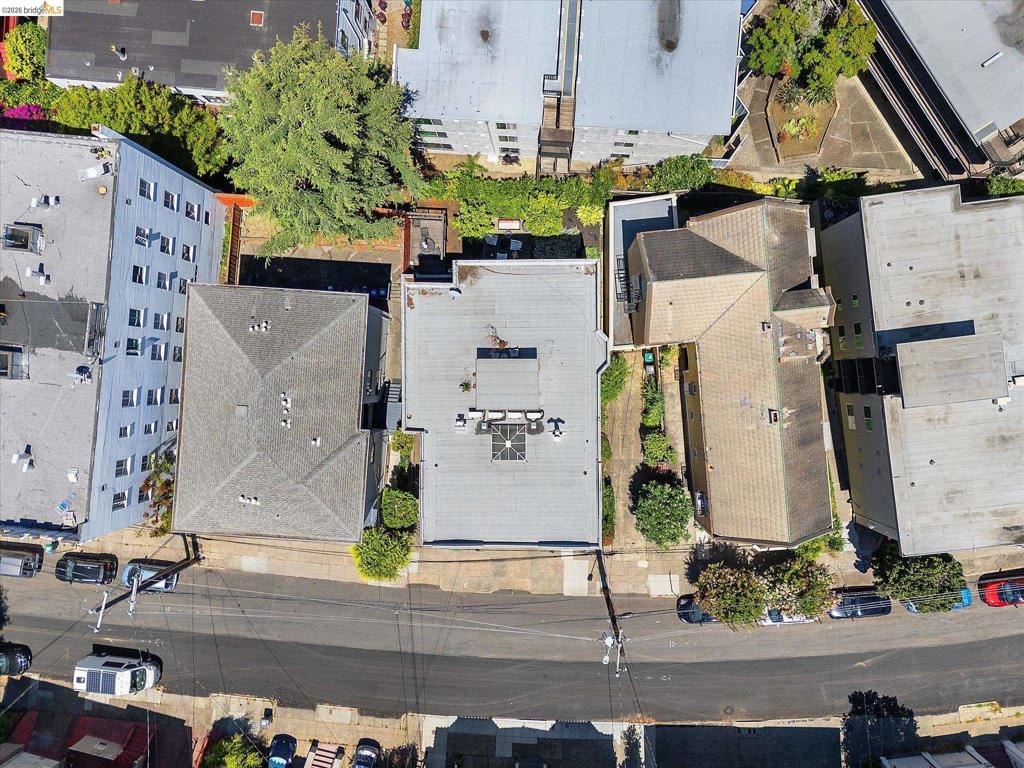 647 Beacon St Property Photo 40