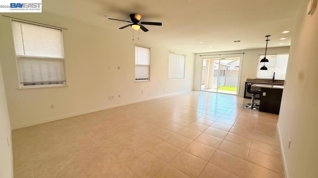 2383 Front Porch Ln Property Photo 8