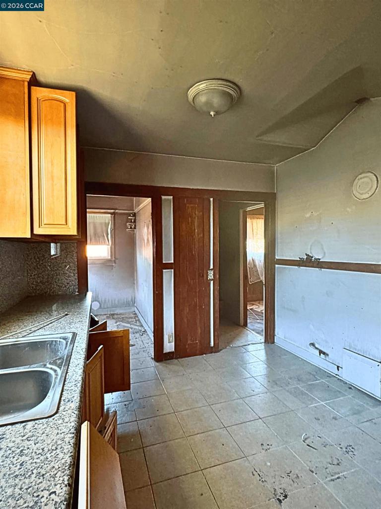 1447 53rd Ave Property Photo 9