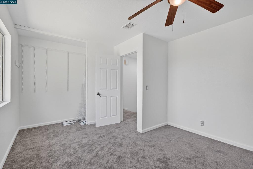 730 Stratford Avenue Property Photo 23