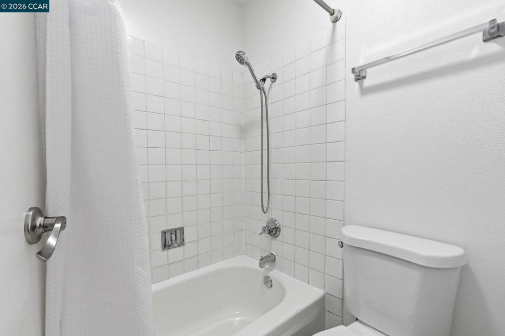1069 Mohr Lane C Property Photo 16