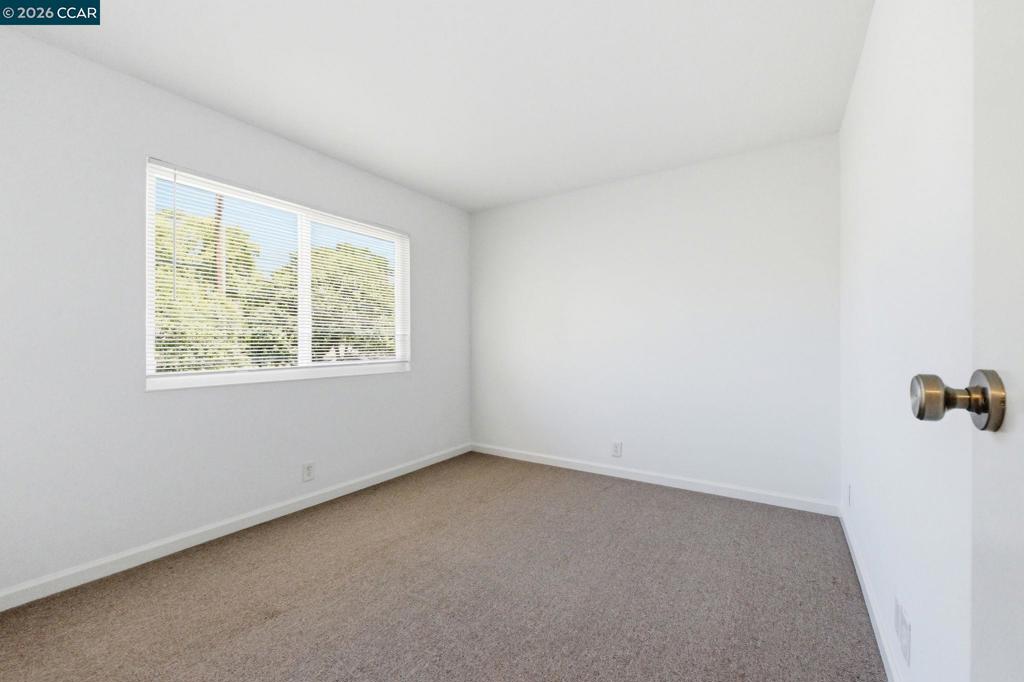 1069 Mohr Lane C Property Photo 17