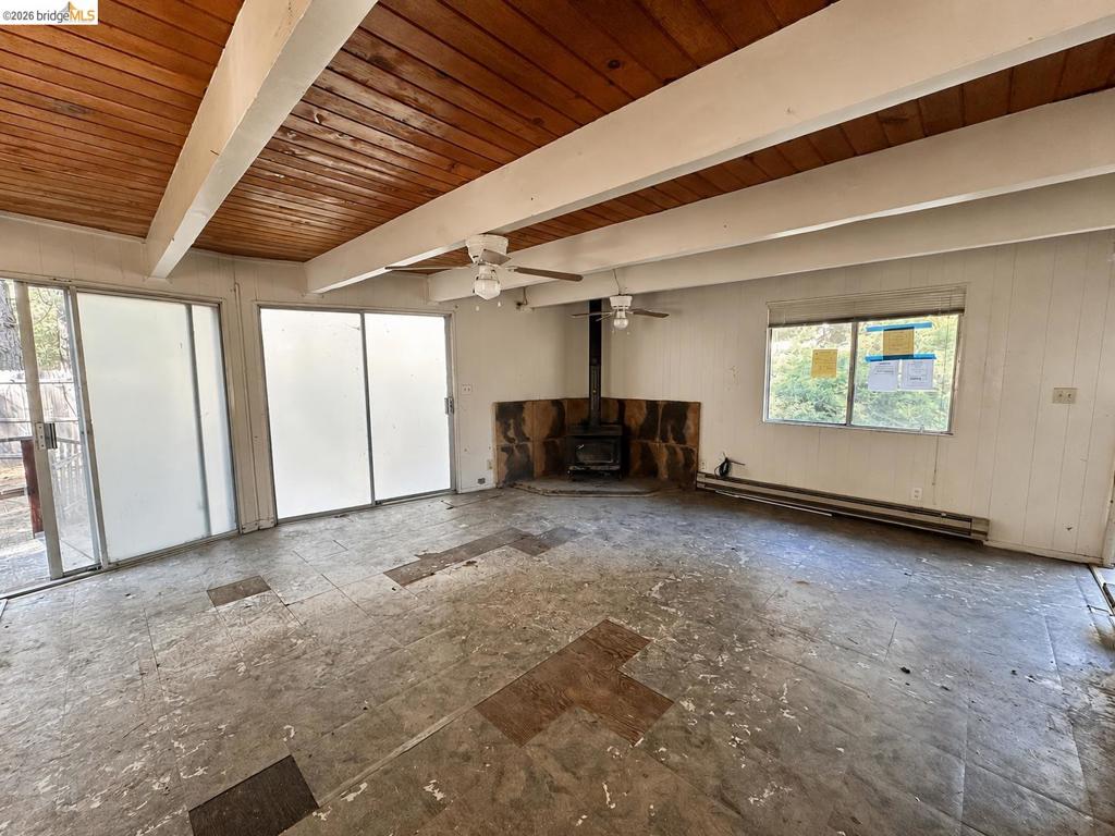 22036 Crystal Falls Dr Property Photo 4