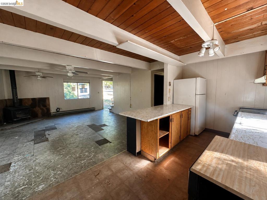 22036 Crystal Falls Dr Property Photo 5