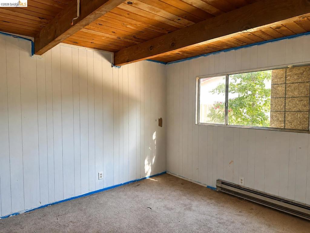 22036 Crystal Falls Dr Property Photo 8
