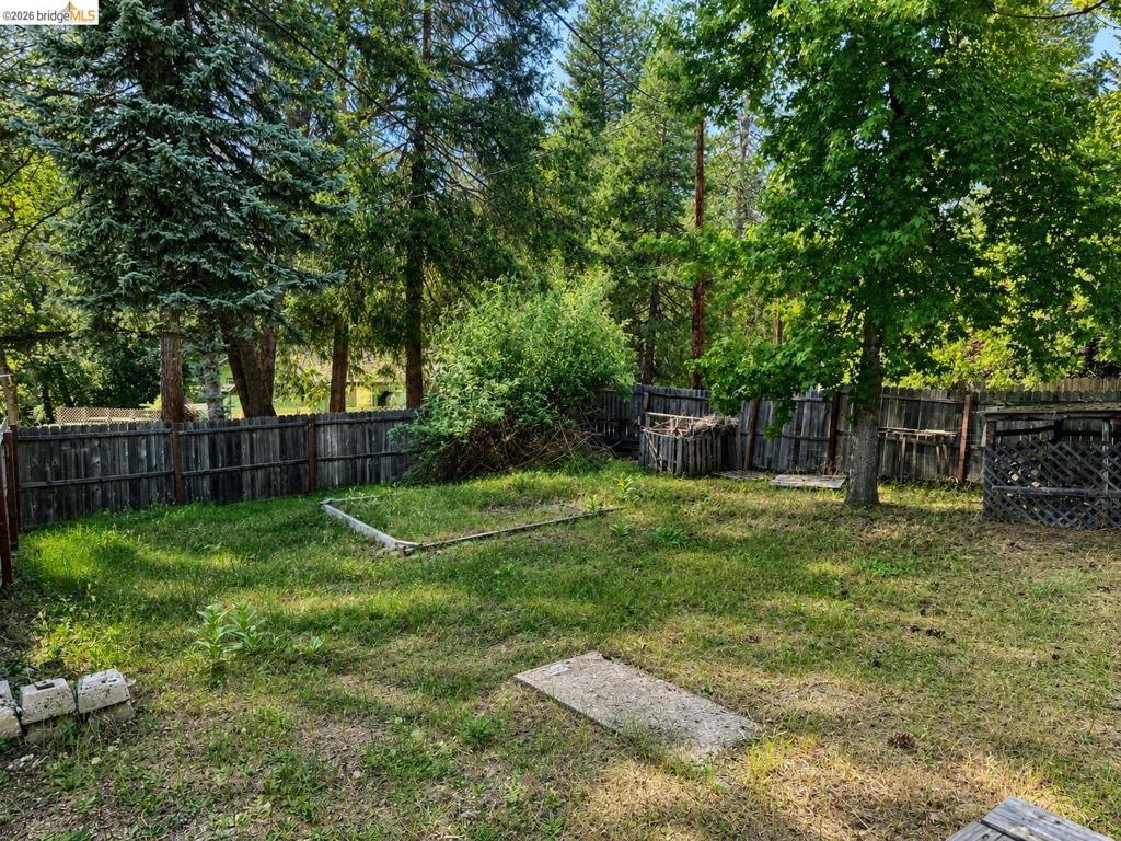 22036 Crystal Falls Dr Property Photo 16
