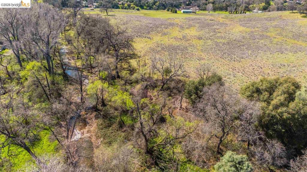 18701 Rawhide Rd Property Photo 12